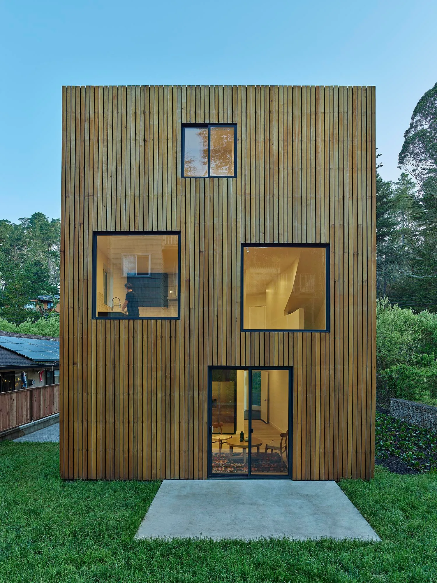 House in Sunshine Valley — image 5