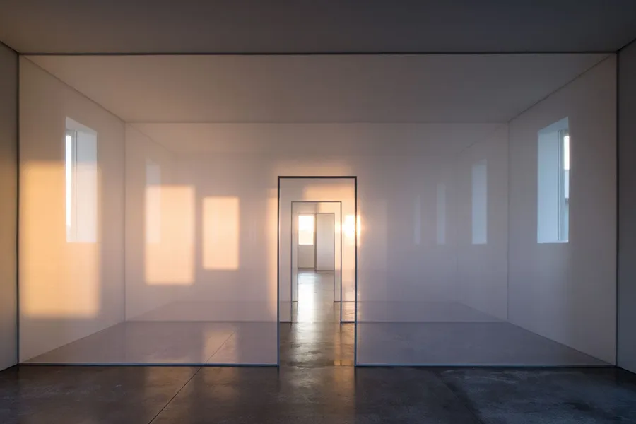 Dawn to Dusk, Robert Irwin (2016)